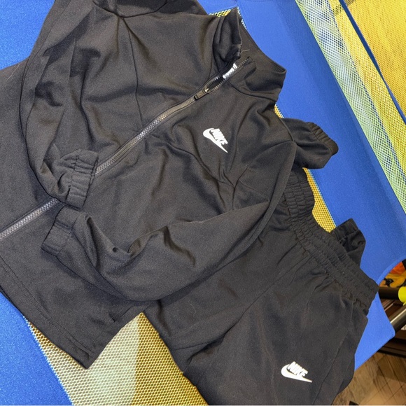 Boys Nike Tracksuit - Picture 3 of 4